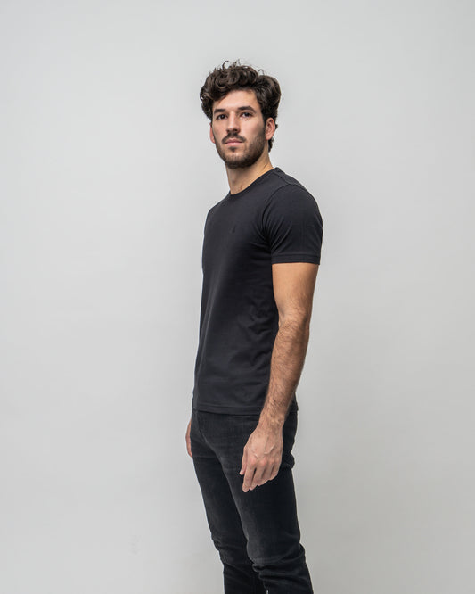 AIMÉ BLACK T-SHIRT