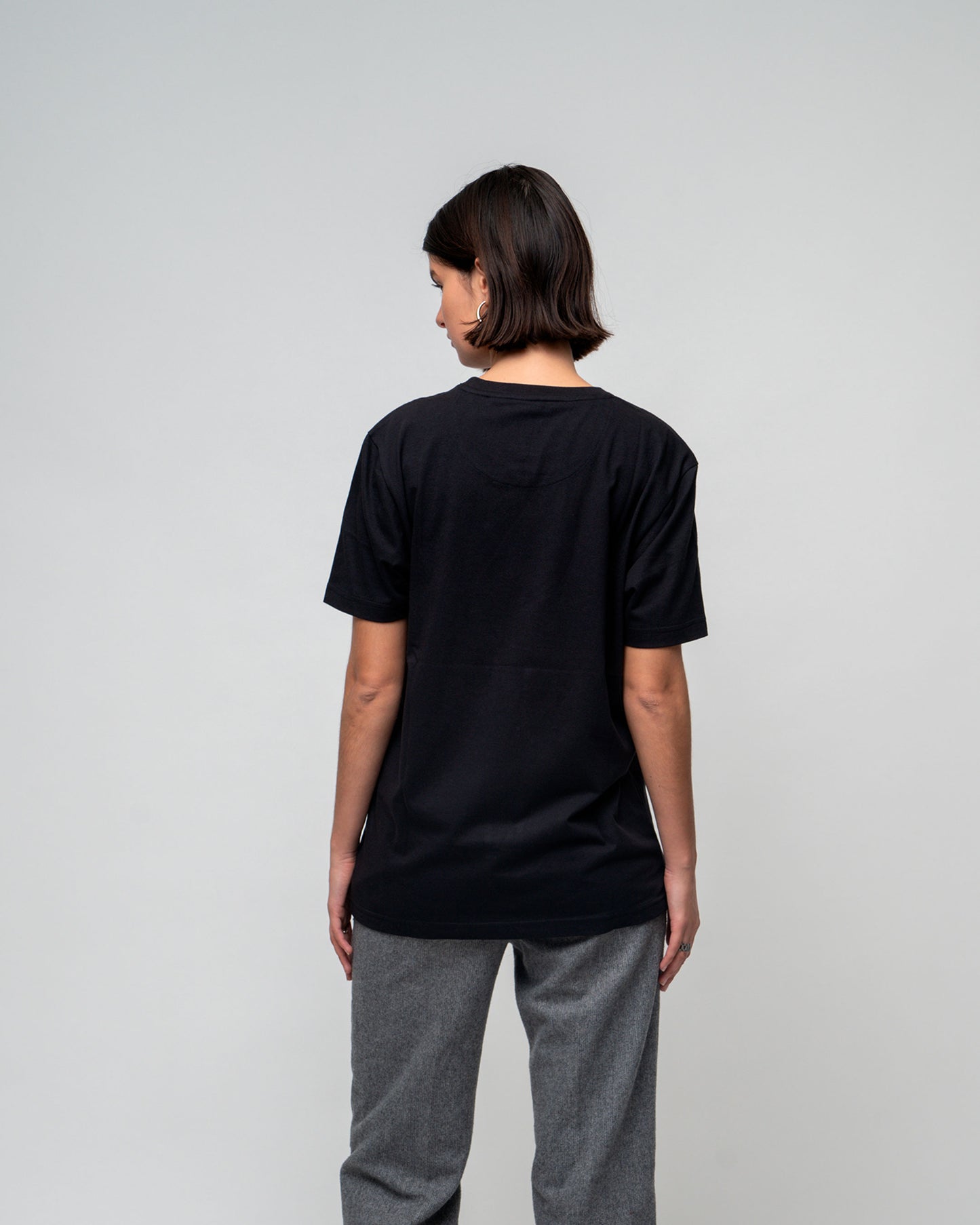 AIMÉ BLACK T-SHIRT